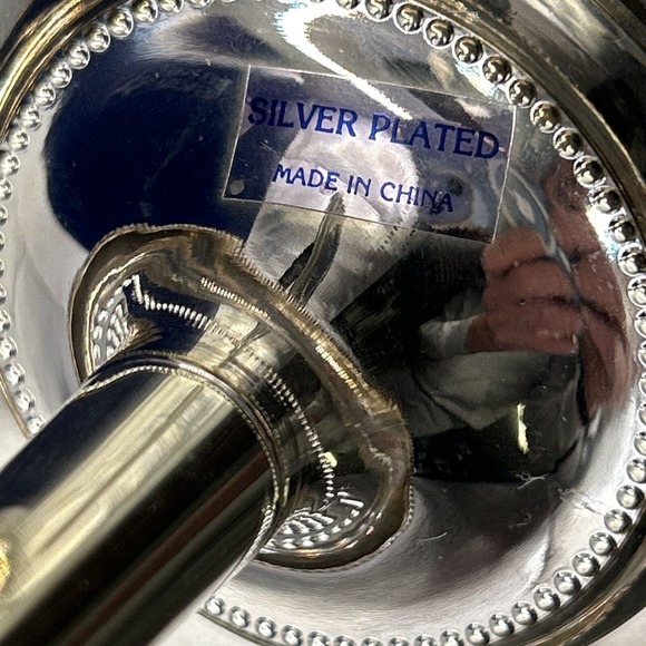 Vintage 3 PC Vanity Set Vase,Frame and Mirrored Tray International Silver Co. - Picture 6 of 6